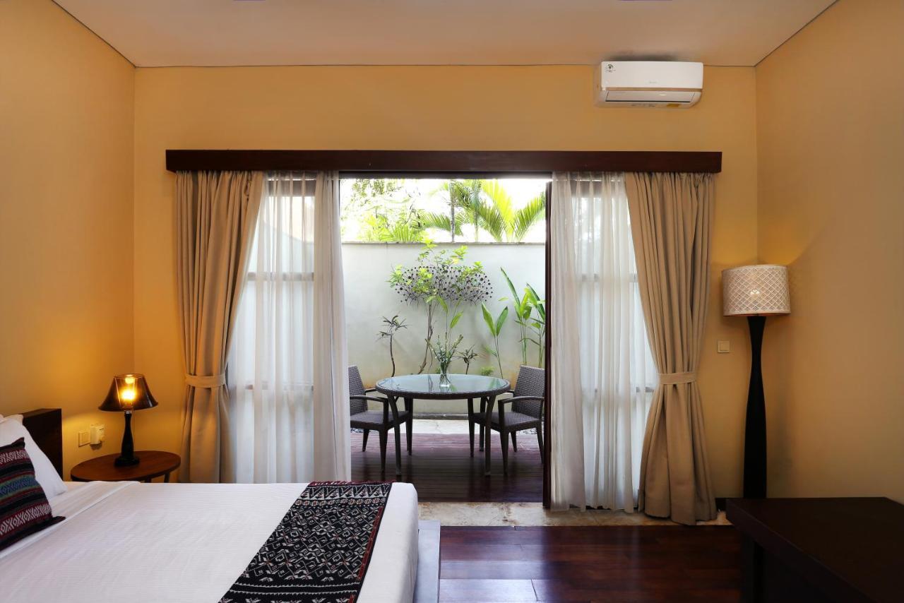 Escape Villa Seminyak (Bali)